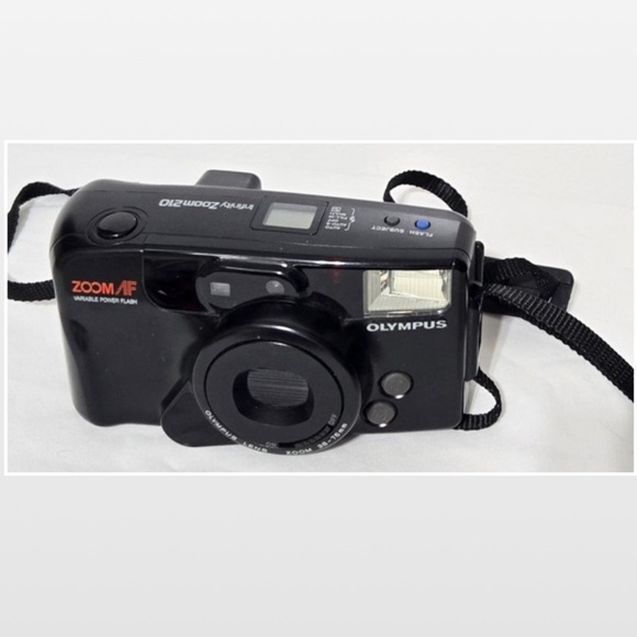 Vintage Olympus Camera Infinity Zoom 210 AF Film Point Shoot Black - Picture 1 of 13